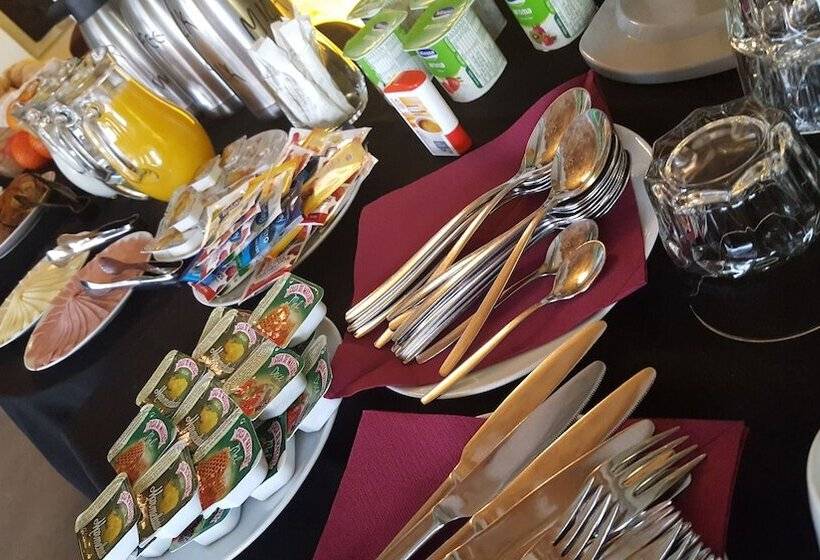 تختخواب و صبحانه Suites Guest House