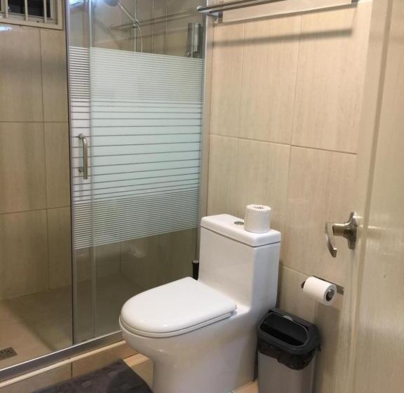 تختخواب و صبحانه The Pier Beach Inn & Suites