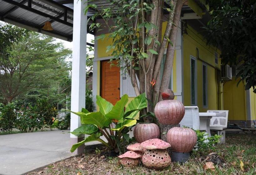 Feel Good Resort