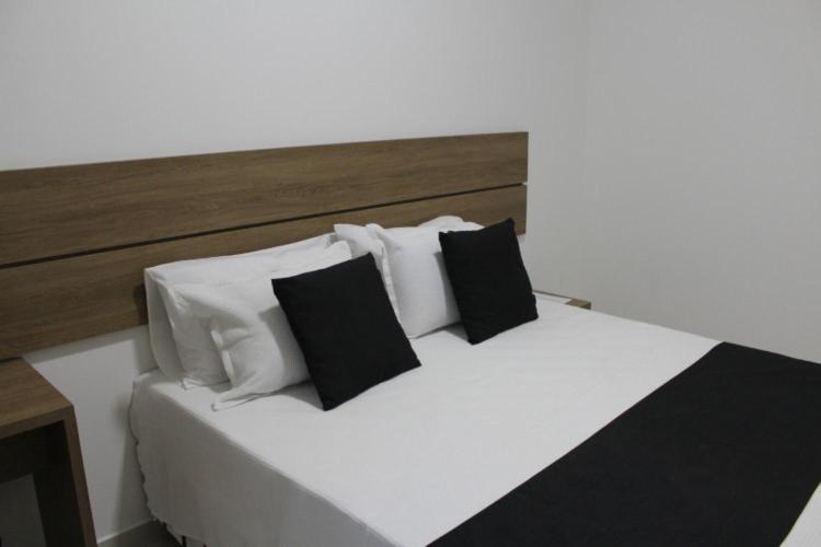 酒店 Irmaos Vaz Br 116 No Entroncamento