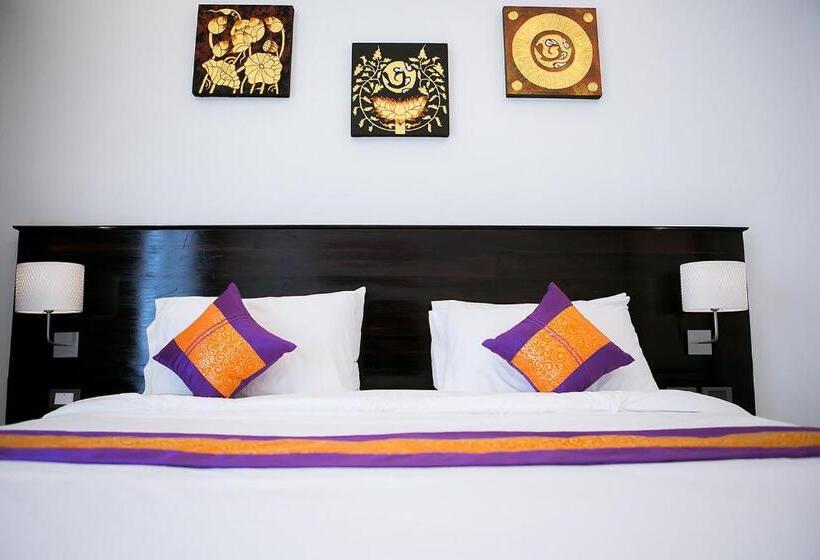 فندق Saksuksmile Resort