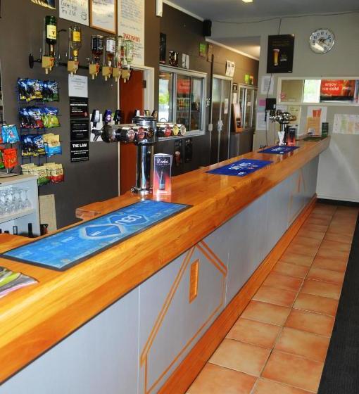 مُتل Brightwater Motor Inn Nelson