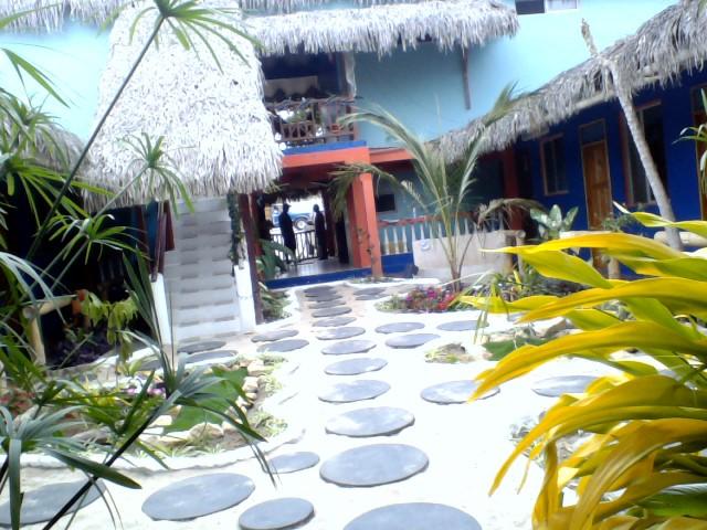 هاستل Hostal Surf Olón