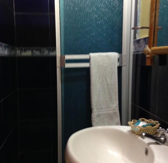 هاستل Hostal Surf Olón