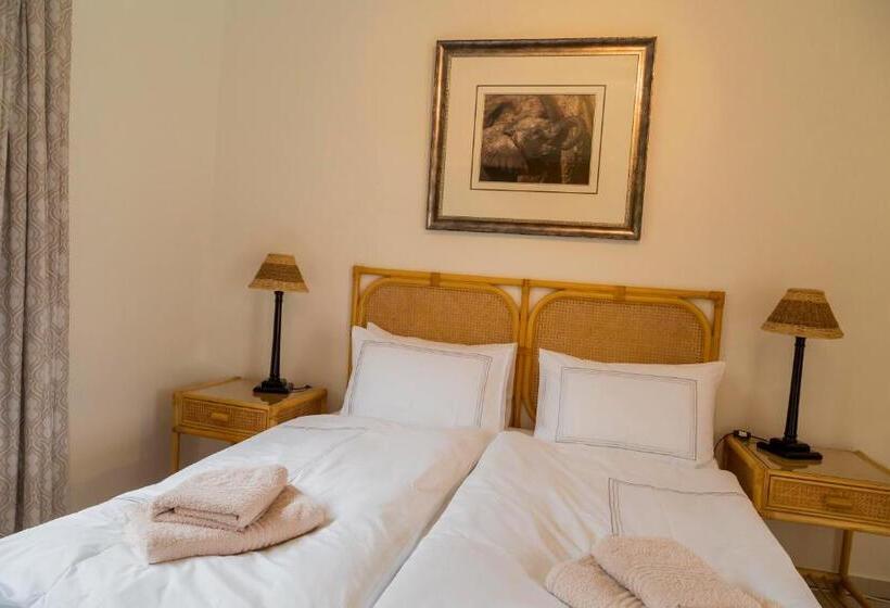 تختخواب و صبحانه Hout Bay Lodge