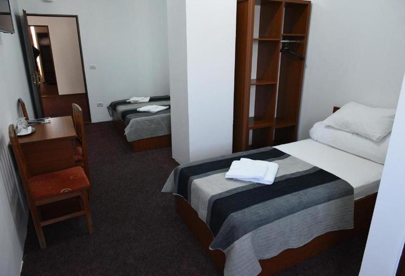 Hostel Ruxandra