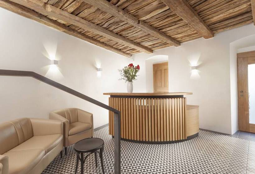 Fotos del hotel At The White Lily:  27