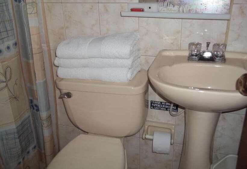 هتل Cabañas Las Bifloras