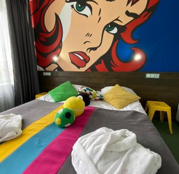 فندق Emigrand Art