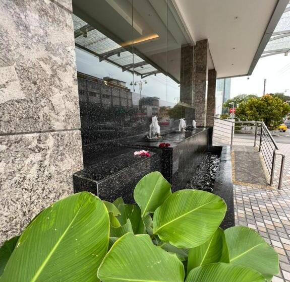 Nova Hotel Miri