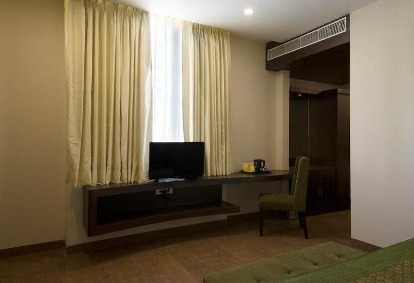 Fotos del hotel The Livin:  11