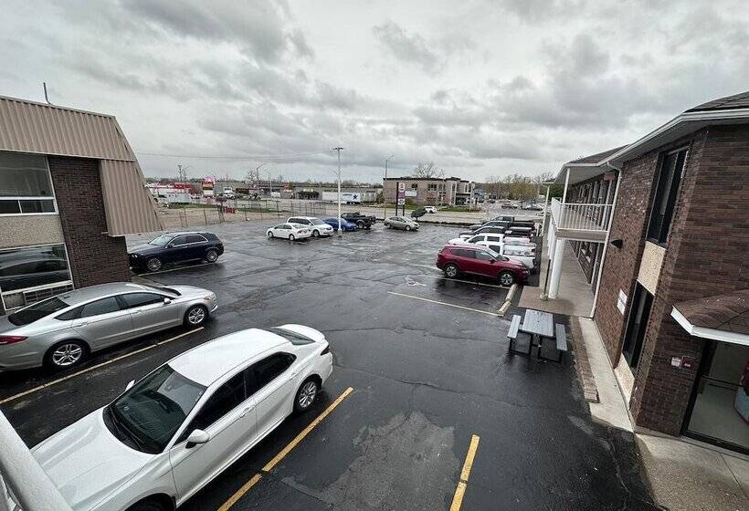 Kenora Motel