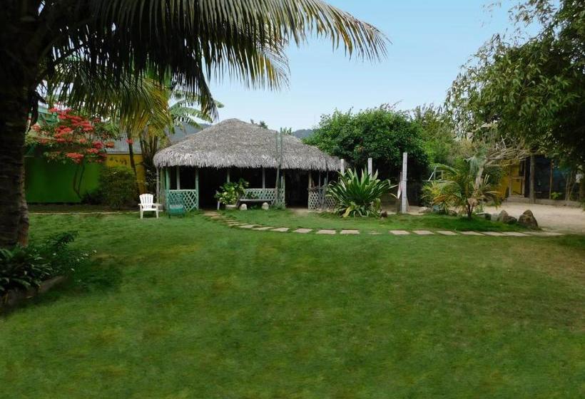 هاستل Hostal Maxima