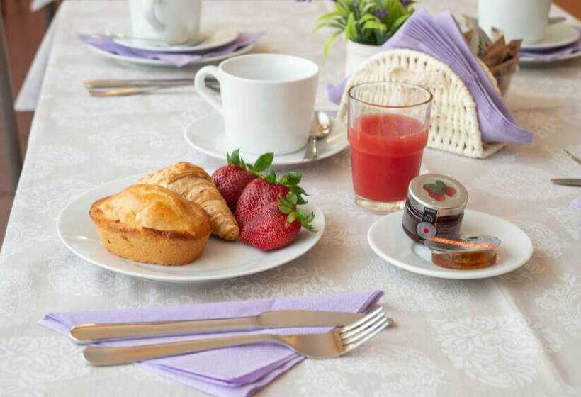 تختخواب و صبحانه Villa Domus Salento Suites & Rooms Con Parcheggio Privato In Loco