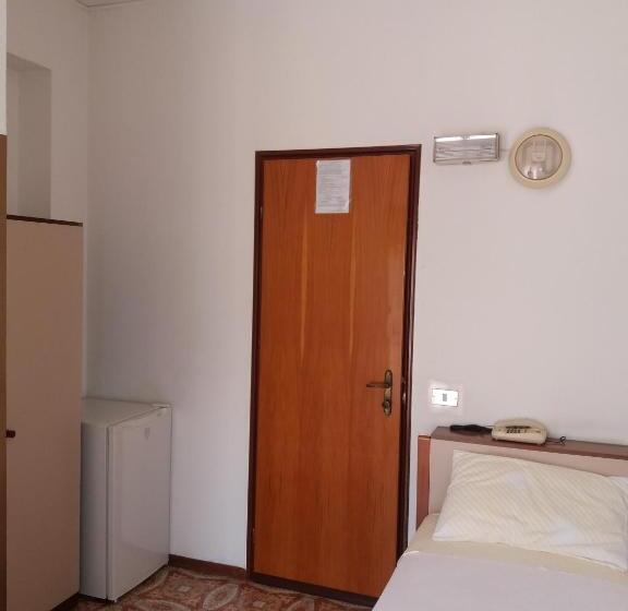 هتل Albergo Europa