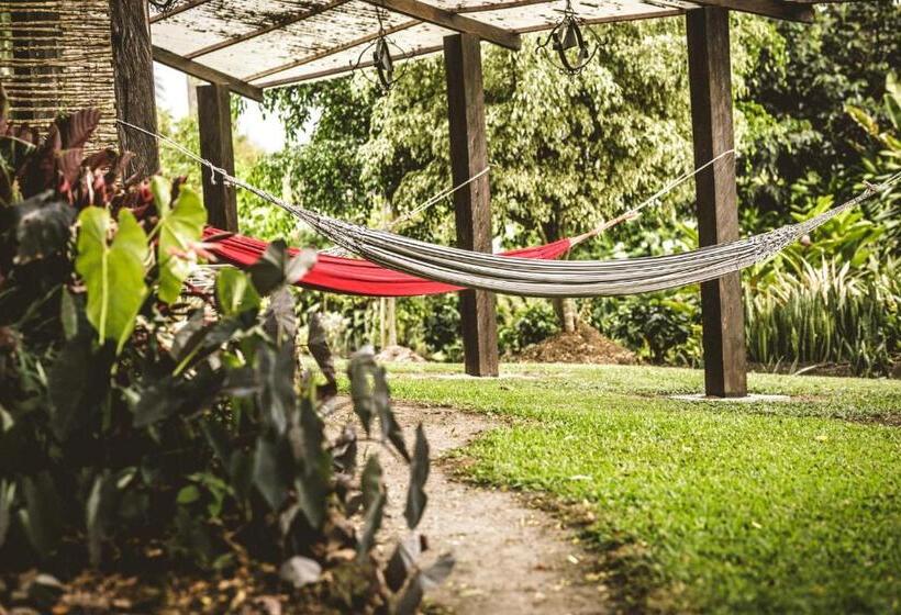 هتل Delirio Campestre