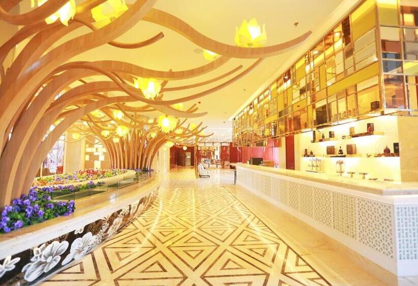 هتل Menshine Gloria Plaza