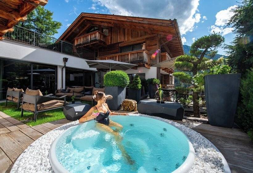 هتل Montchalet