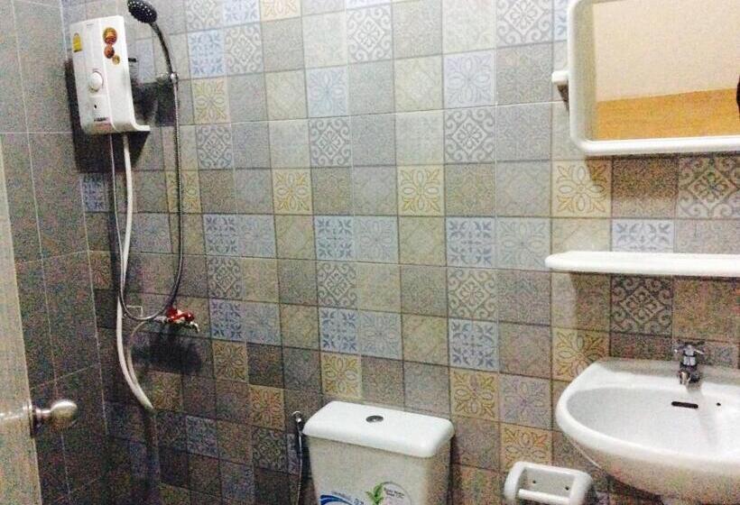 Amaretto Hostel