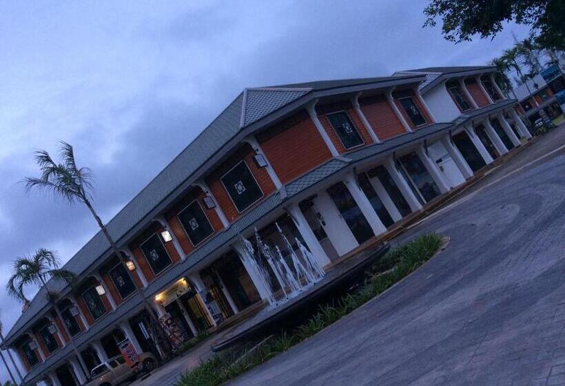 Amaretto Hostel