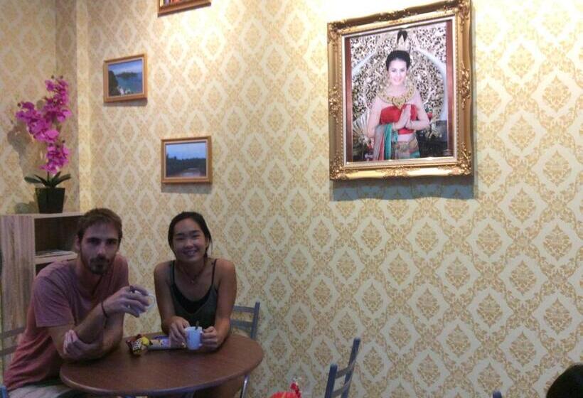 Amaretto Hostel