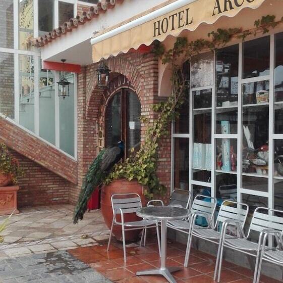 בית מלון כפרי Arcojalon