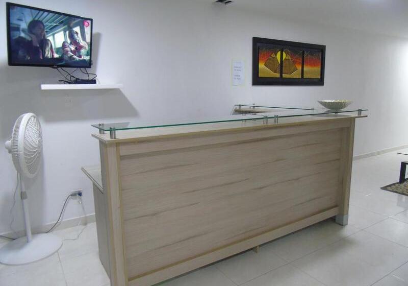 Fotos del hotel Blue Emerald Inn:  5