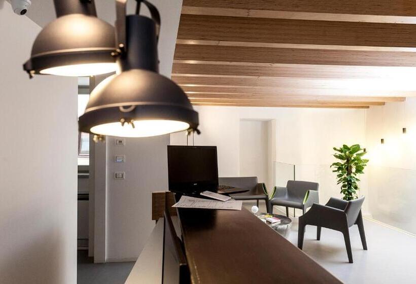 هتل Casa Alla Lega