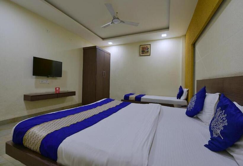 Collection O Hotel Svl