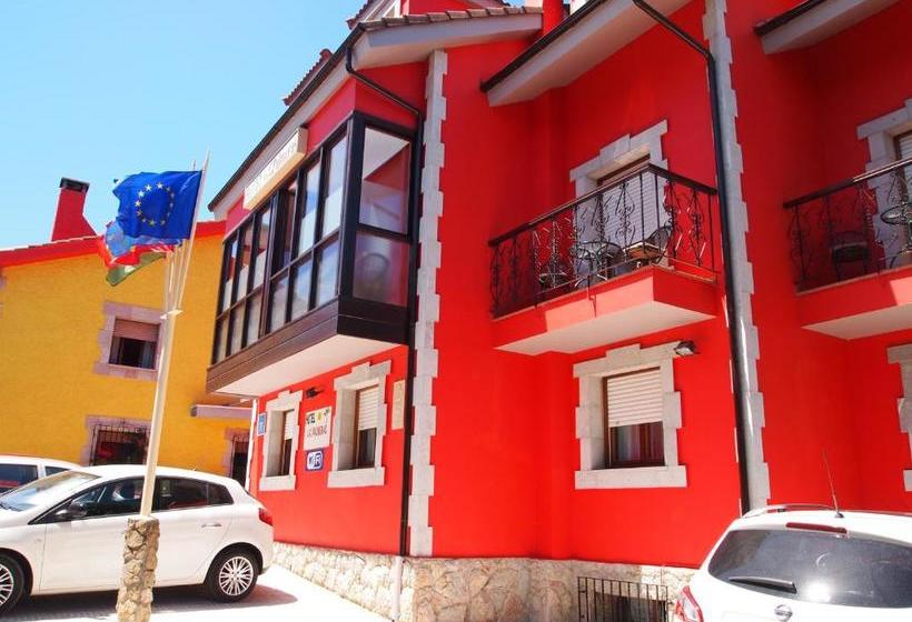 فندق Las Palmeras Celorio Llanes
