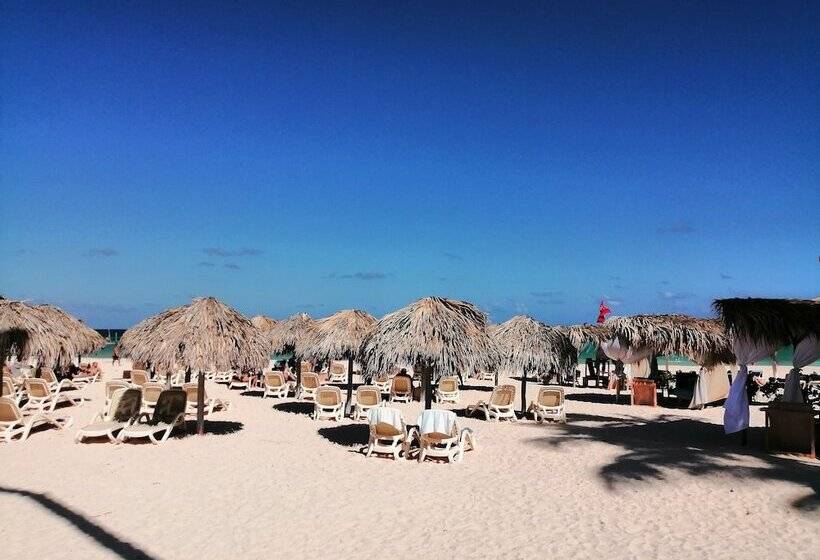 Fotos del hotel Los Corales Beach Village:  9