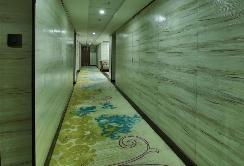فندق Polo Inn & Suites
