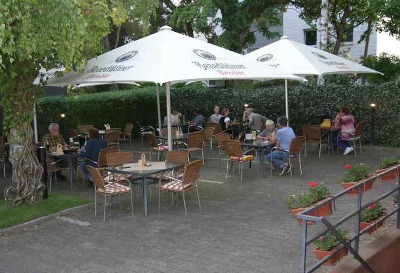 هتل Restaurant Balkan