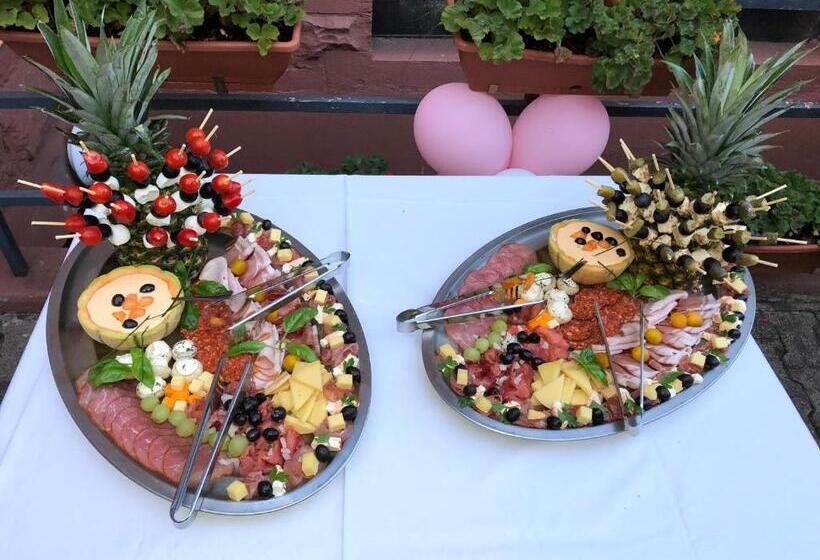 هتل Restaurant Balkan