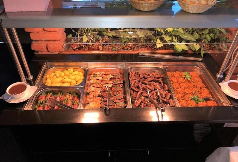 هتل Restaurant Balkan