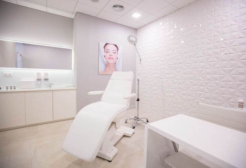 هتل Royal & Spa