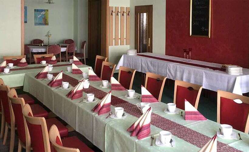 Отель Stadt Magdeburg