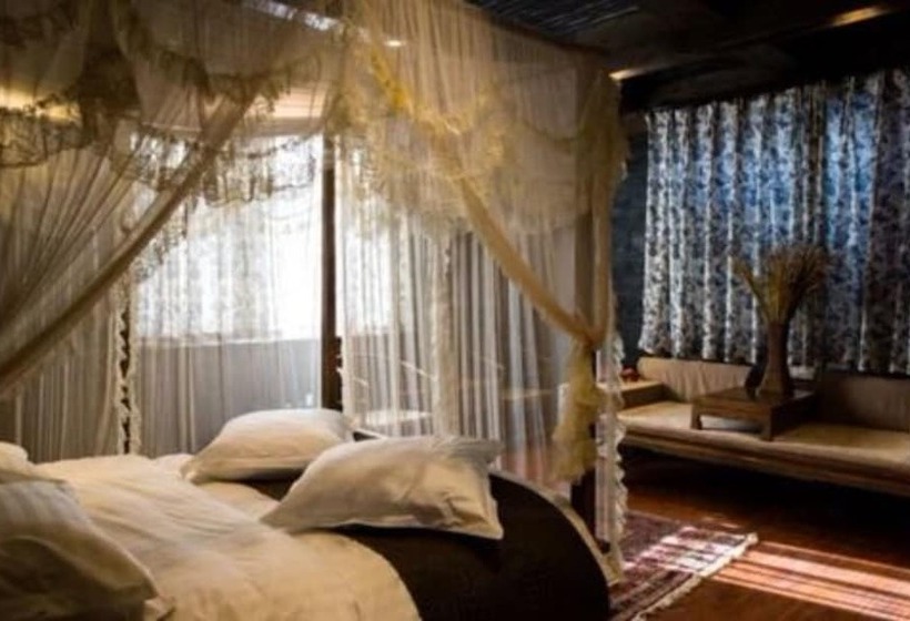 هتل Yema Silk Road Inn