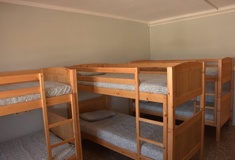 Xalet Refugi U.e.c.   Hostel