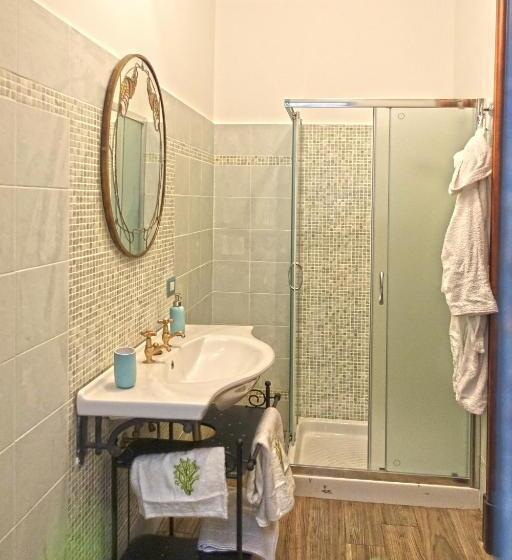 تختخواب و صبحانه Inn Liberty