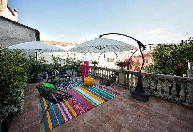 تختخواب و صبحانه Palazzo Cannavina Suite & Private Spa
