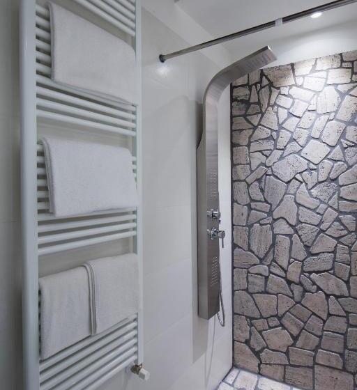تختخواب و صبحانه Studio 27