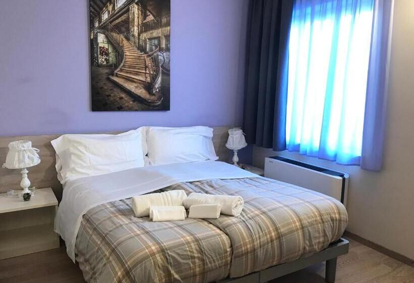 Fotos del hotel Albergo Trattoria Italia:  3