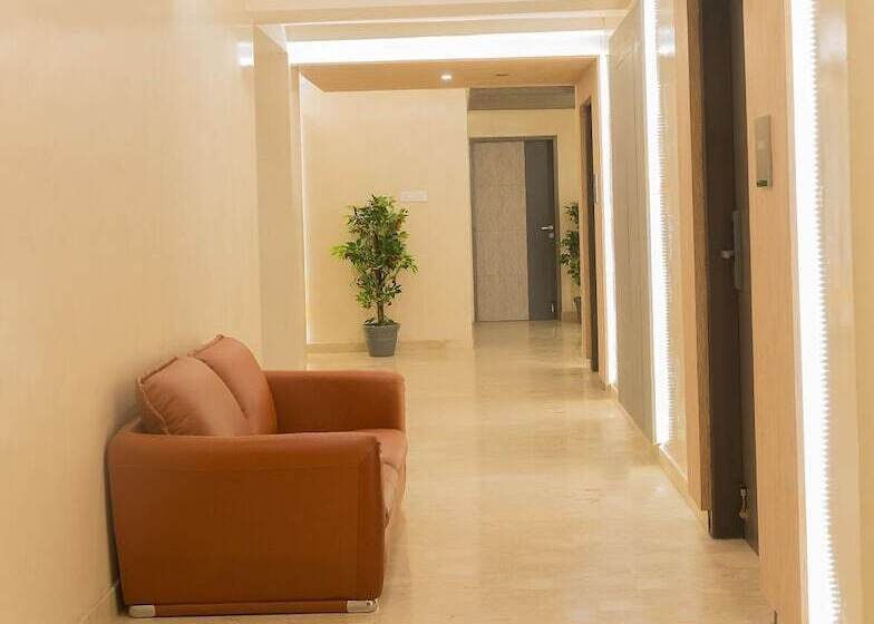 فندق Chenthur Park