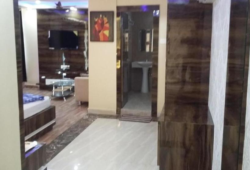 ホテル Crystal International