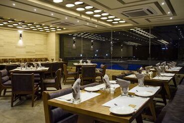 Fotos del hotel Grand Elegance:  9