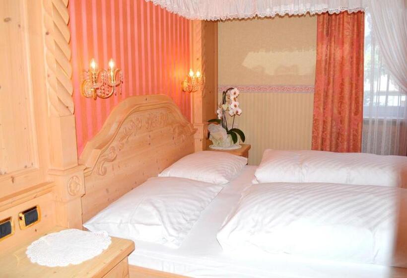 호텔 Pension Panorama