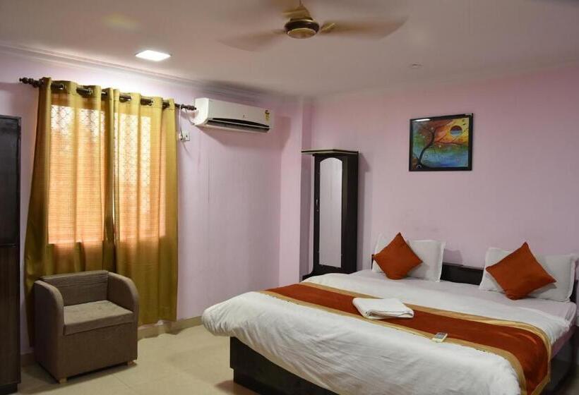 Fotos del hotel Sarweshwary:  26