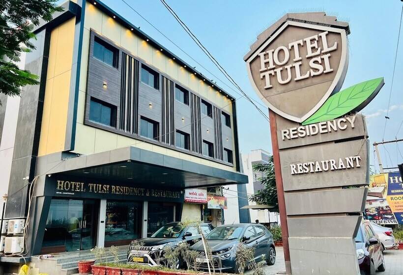 هتل Tulsi Residency