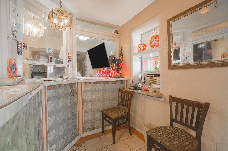 مُتل Texana Inn